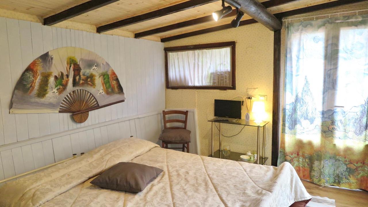 Cà Di Felice-locanda Dei Cacciatori Couette-café